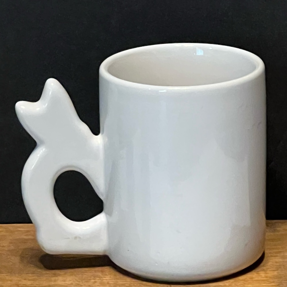 Vintage Peter Rabbit Mug - Picture 5 of 10